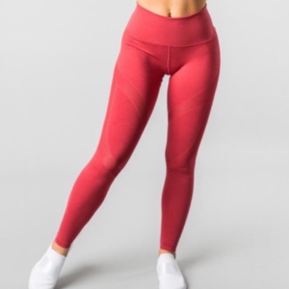 ALPHALETE Aero Leggings - M